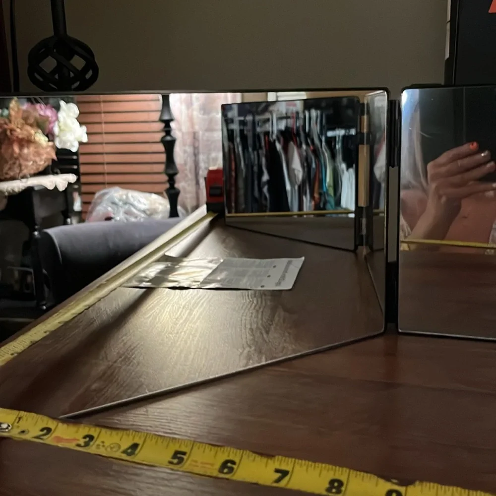 Cosmetic Large Mirror 3 Screens Hang or Stand Up NWOT